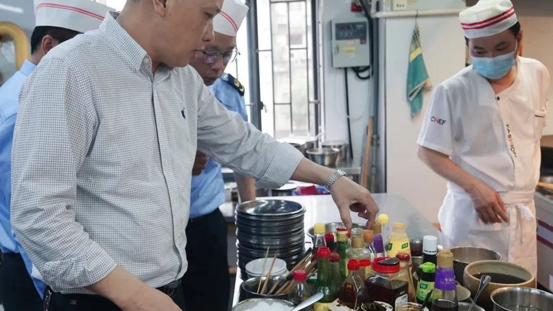 小食品代加工资质审核常被忽略的三个硬门槛